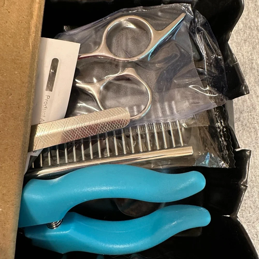GOOAD Pet Grooming Kit Cordless Dog Clippers Gold Professional NWT